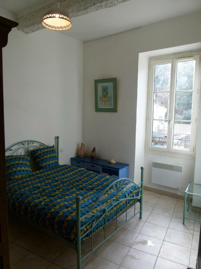 Appartement Au Pied Du Gardon. Ремулен Экстерьер фото